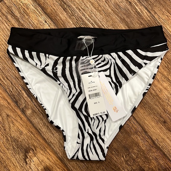 FINAL PRICE NWT Pilyq Zebra High Waisted Bikini Bottoms Full Coverage Size Small - Picture 1 of 7